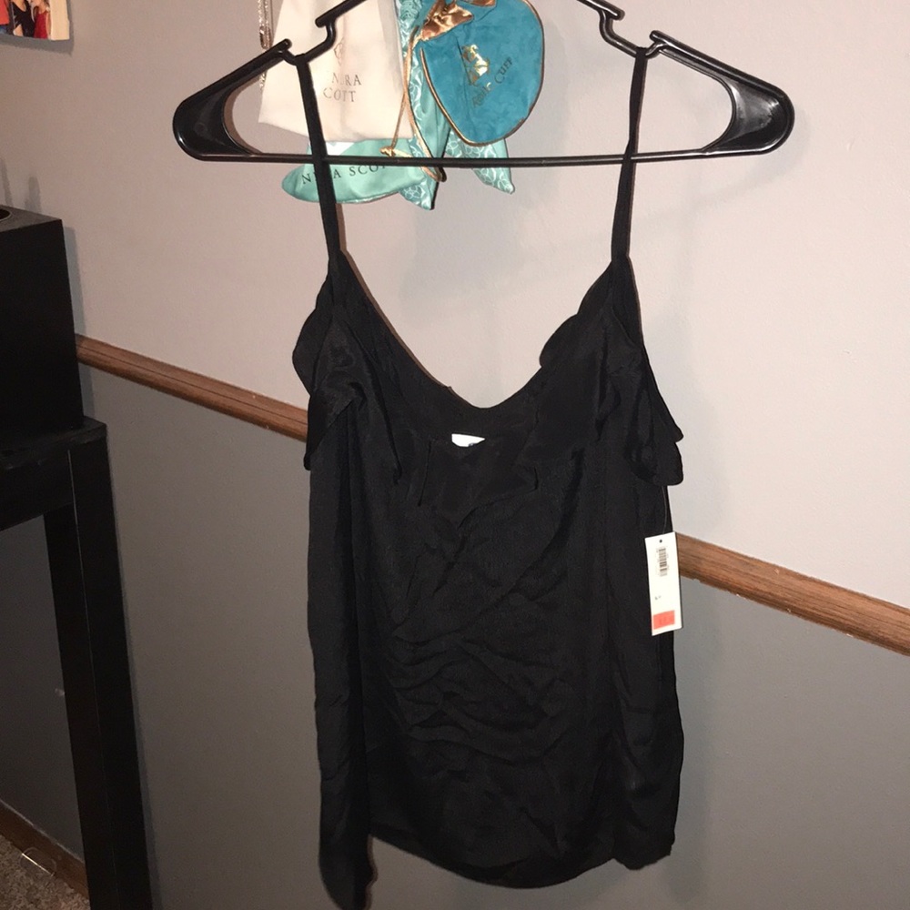 Old Navy ruffle top
